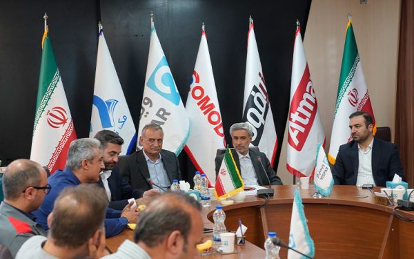 بازدید استاندار محترم همدان از گروه صنعتی ویسپار