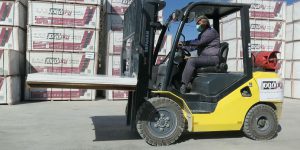 حمل و انبارش صحیح ورق‌های فومیزه پی وی سی